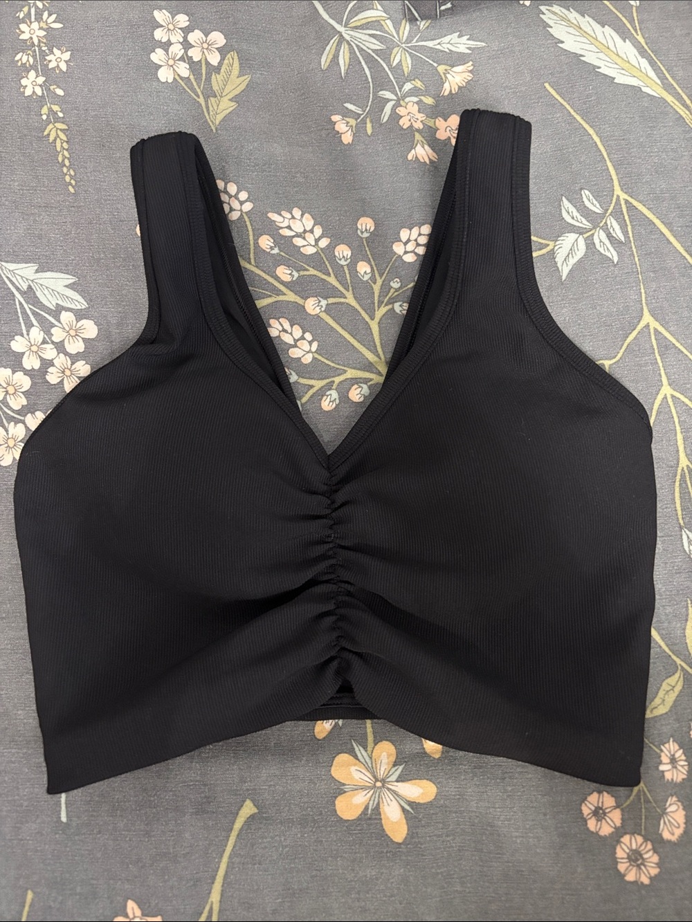 Bucked Up Ruched Front Wireless Padded Athletic Sports Bra in Black Size Small